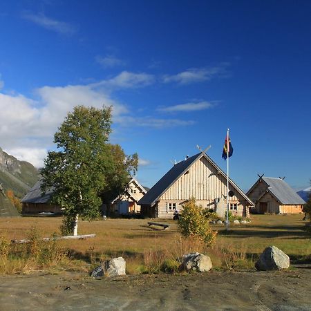 Viking Cabins - Mit Fablab - Solvik Kvalvik  Εξωτερικό φωτογραφία